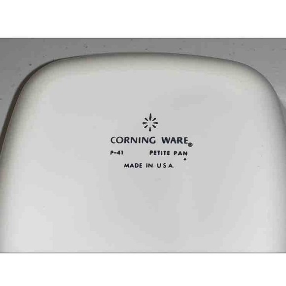 Corning Ware BLUE CORNFLOWER P-41-b Petite Pan Casserole Dish No Lid VINTAGE! - Picture 4 of 8